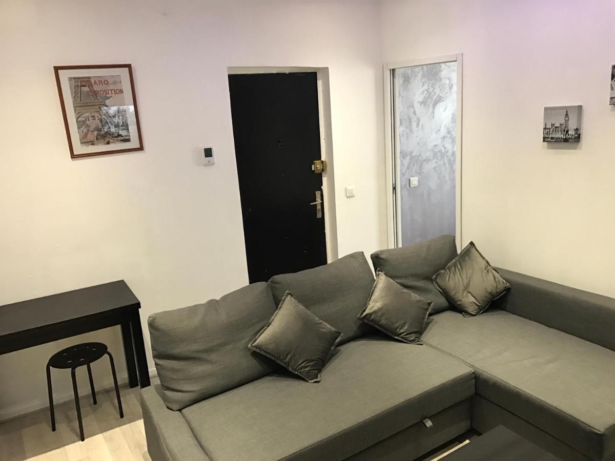 Gheddachi Apartment Gentilly Bagian luar foto