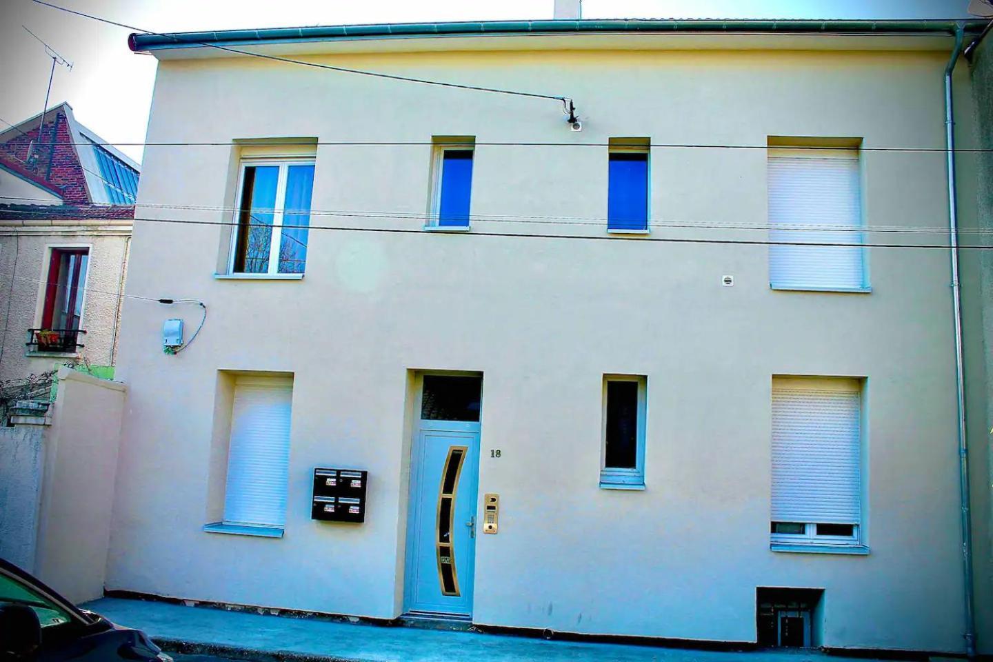 Gheddachi Apartment Gentilly Bagian luar foto
