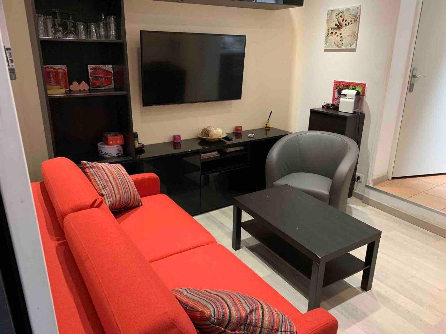 Gheddachi Apartment Gentilly Bagian luar foto
