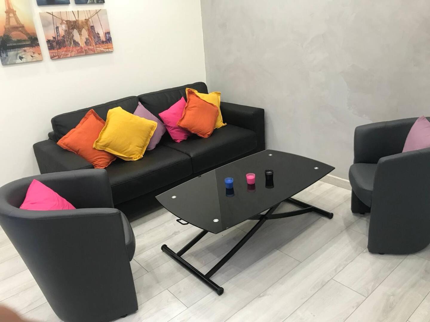 Gheddachi Apartment Gentilly Bagian luar foto