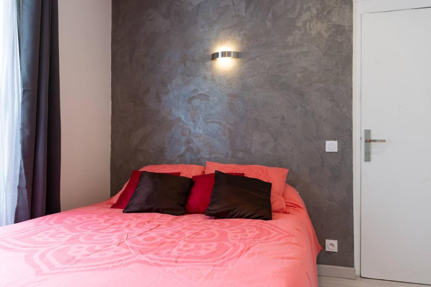 Gheddachi Apartment Gentilly Bagian luar foto