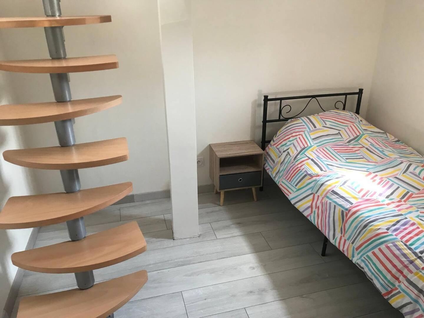 Gheddachi Apartment Gentilly Bagian luar foto