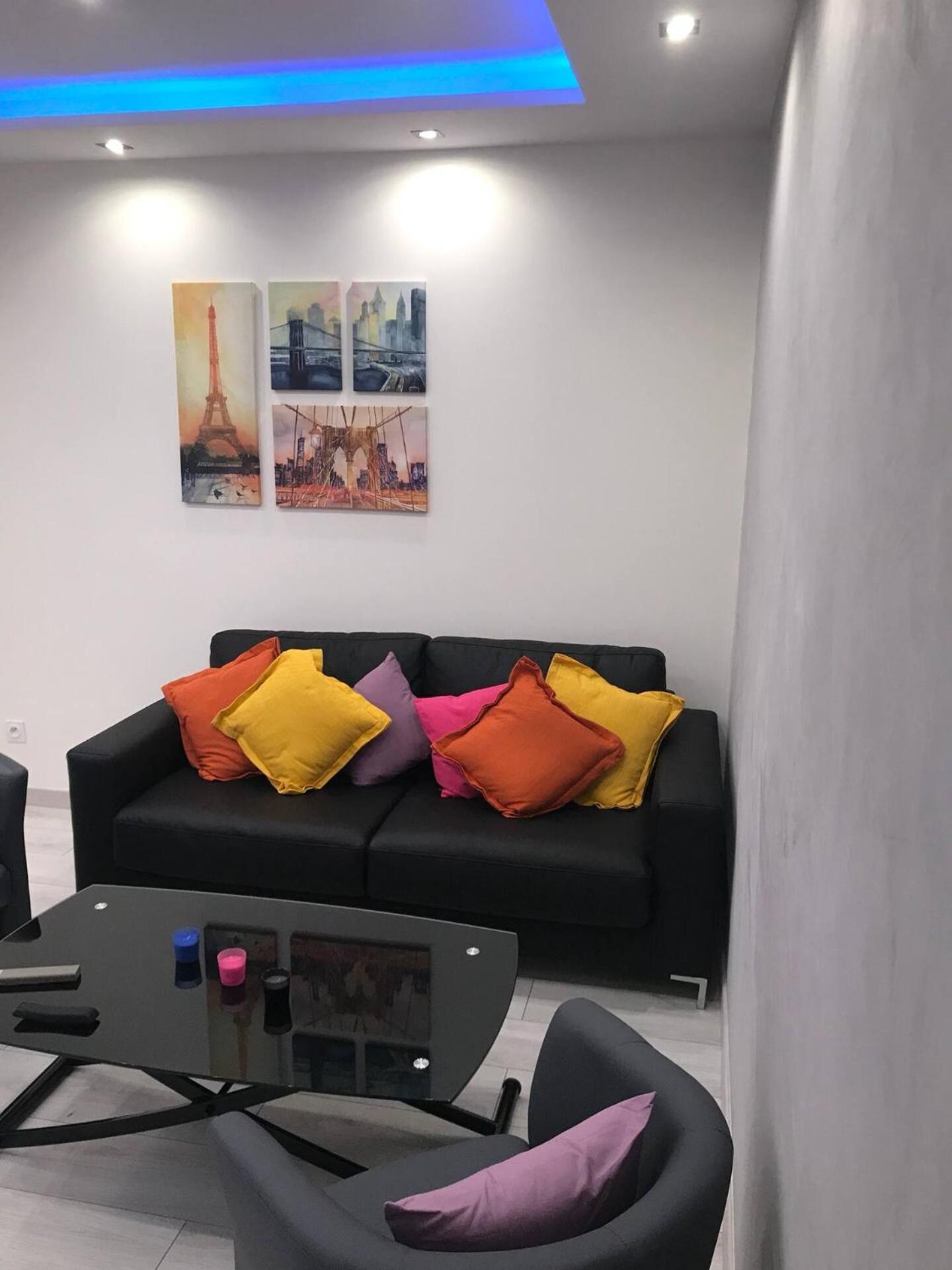 Gheddachi Apartment Gentilly Bagian luar foto